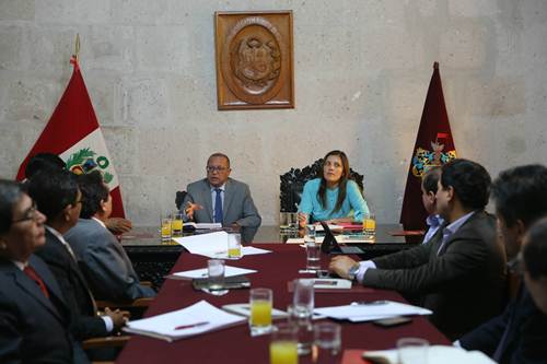 Ministro de Energía y Minas informó sobre Gasoducto Sur Peruano ... - El Búho Noticias de Arequipa
