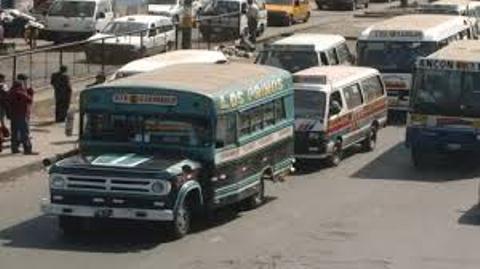 prohiben circulación de buses de servicio público con mas de 20 años