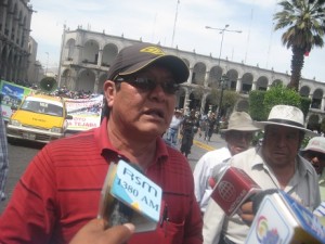 pide vacancia de Ollanta Humala