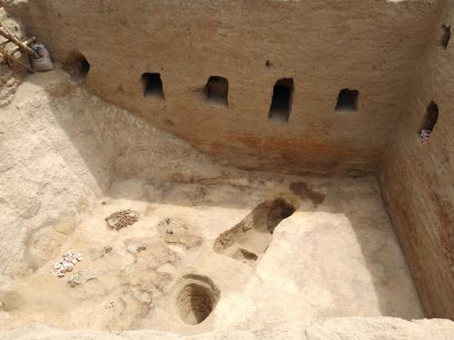 Protección de tumba en Lambayeque 