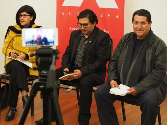 "El Ekeko y los deseos imposibles" del escrito arequipeño Sarko Medina, quien se ha inspirado en historias míticas acomodados a la cosmovision andina. 