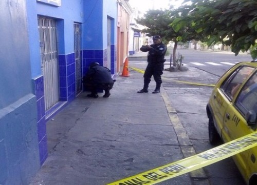 PNP investiga caso de extorsión en Miraflores luego de encontrar cartucho de dinamita