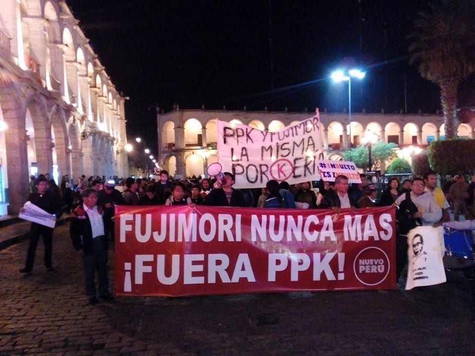 FOTOS. Numerosa manifestación contra indulto a Fujimori y decisión de PPK