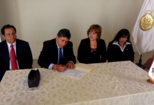 Ministerio Público y Organización Paz Perú firman convenio para proteger víctimas de explotación