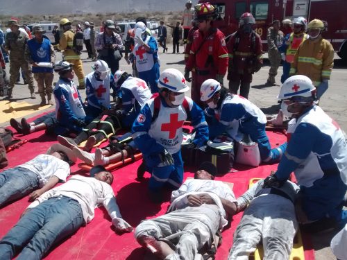 FOTOS. Realizan simulacro de accidente aéreo en aeropuerto de Arequipa