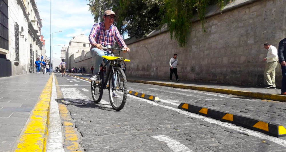 Ciclovías: Aprende las normas que debes respetar como ciclista