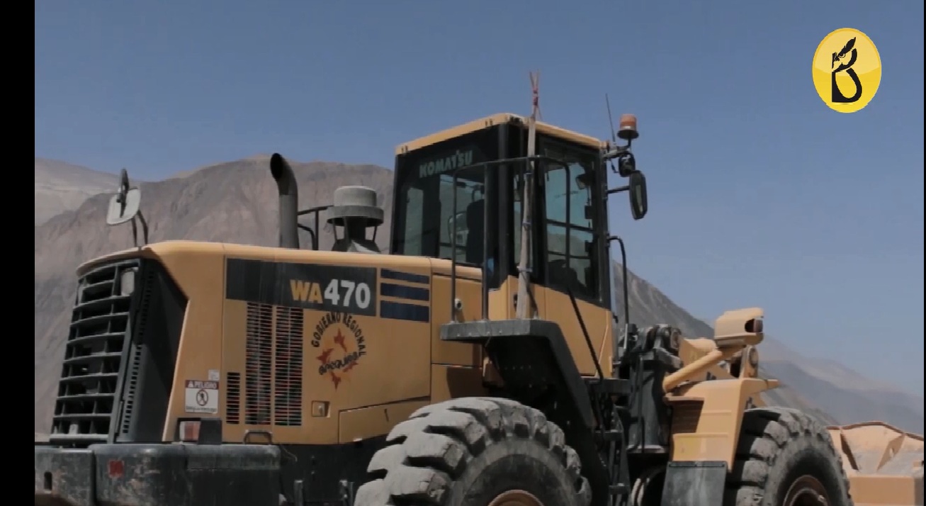 VIDEO. Minera informal de Secocha habría tenido apoyo de maquinaria del gobierno regional