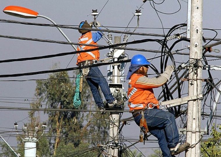 Arequipa: Corte de servicio eléctrico este domingo 20 en 8 distritos