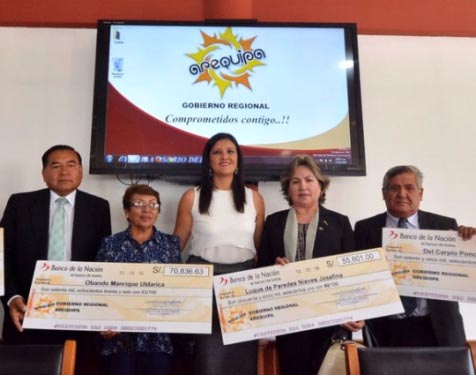 Yamila Osorio entrega 9 millones para el pago de deuda social con docentes