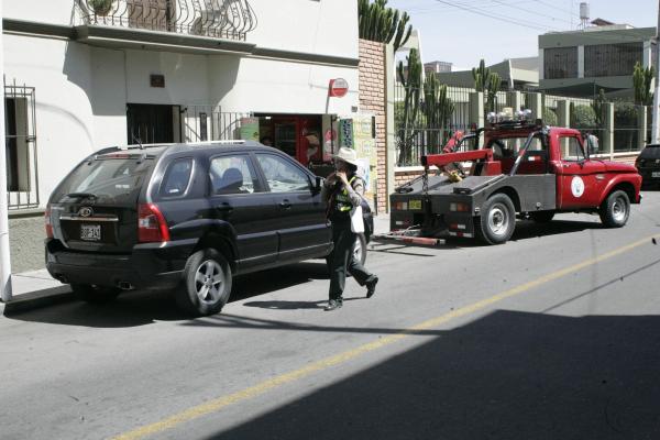Policía denunciará a Municipio si no consiguen nuevo depósito vehicular