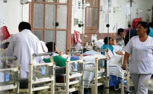 Hospital Goyeneche: Anuncian pollada para incubadoras y tomógrafo
