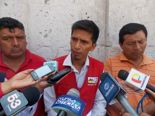 VIDEO. Mineros artesanales de Arequipa presentan a su candidato para el Congreso