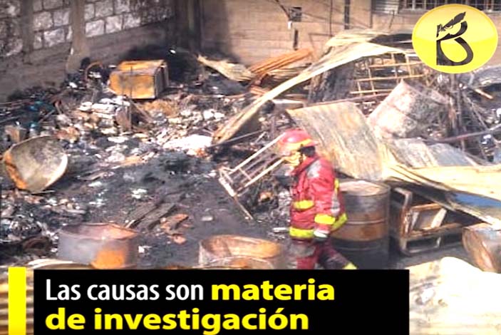 ¿Provocado o accidental? Incendio en el Gobierno Regional consumió gran cantidad de documentación (Video)