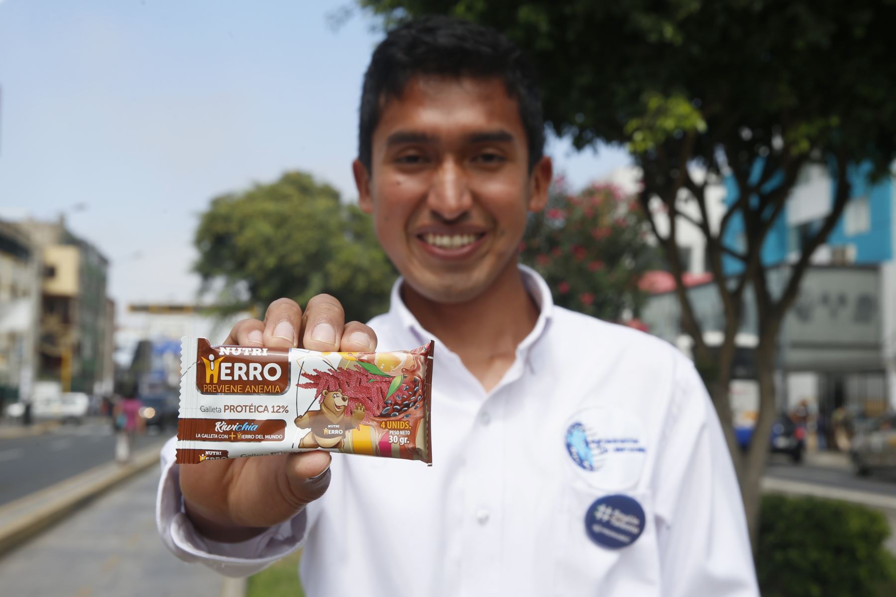 Peruano creador de galletas contra anemia finalista en concurso de History Channel