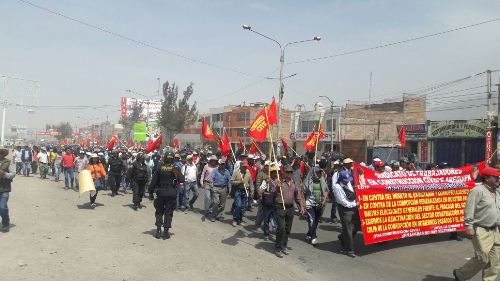 Obreros realizaron marcha de sacrificio en contra de indulto a Fujimori
