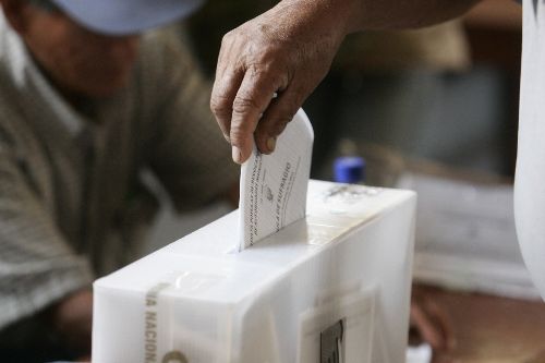 Resultados se conocerán en 10 minutos en distritos con voto automatizado