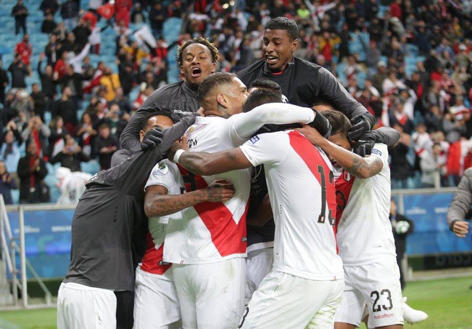 Arriba Perú: Así superó la selección peruana a la de Chile y el domingo jugará la final con Brasil (fotos)