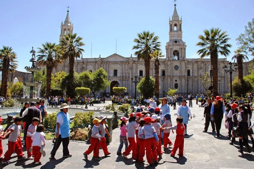 Harán consulta ciudadana sobre temas prioritarios en Arequipa para presentarla a candidatos