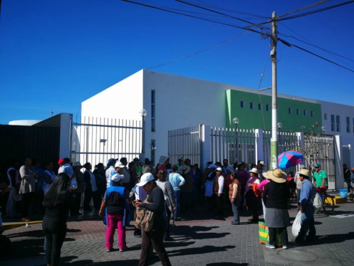 Ante el abandono, trasladan equipos de postas a hospitales de Arequipa