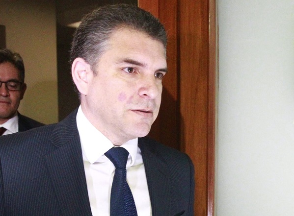 Rafael Vela: “Nos enfrentamos al poder del dinero y también a la clase política peruana”
