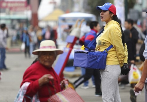 Empresas preferirían a venezolanos por mejor atención al público