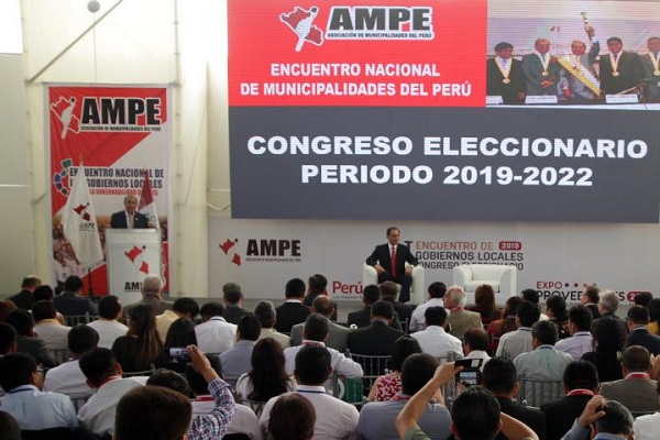 Congreso de AMPE: una nueva oportunidad perdida