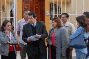 Fiscalía anticorrupción no encuentra delito en caso gorros del Puente Chilina y archiva denuncia