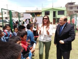 Aseguran financiamiento de la ampliación de hospitales Goyeneche y Maritza Campos