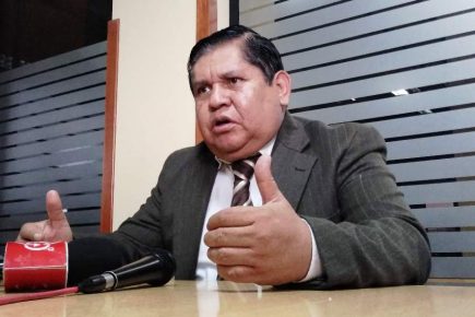 Arequipa: Vicegobernador Gutiérrez se siente excluido por Cáceres Llica