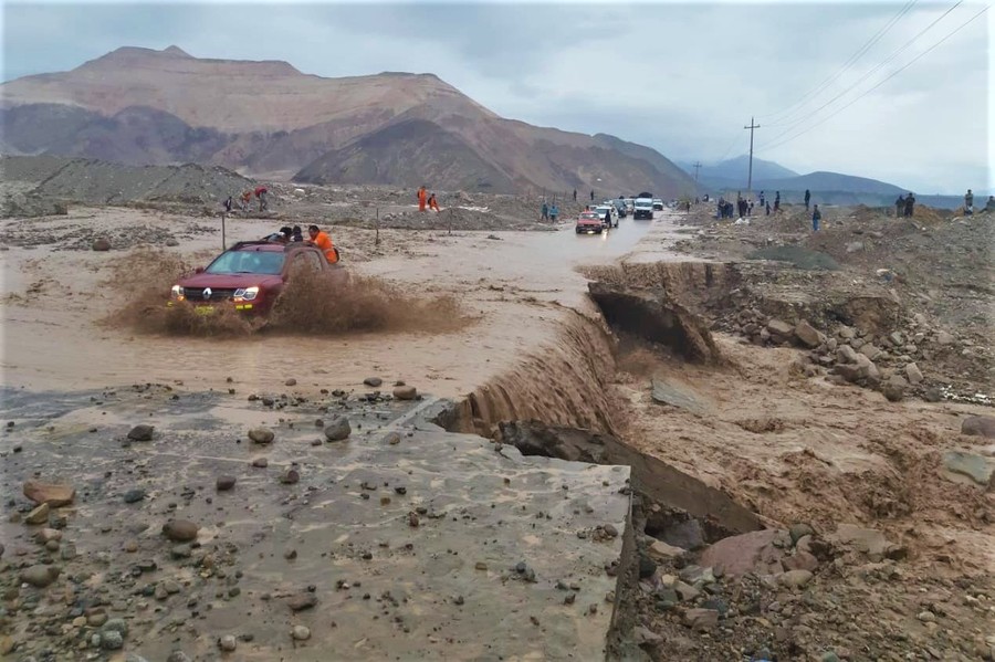 Lluvias en Arequipa provocaron huaicos y deslizamientos