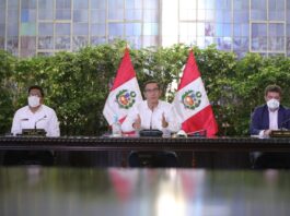 Vizcarra explica medidas del gobierno