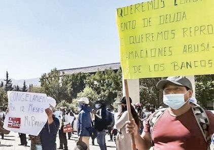 Arequipa: heridos y detenidos en protesta de deudores contra bancos