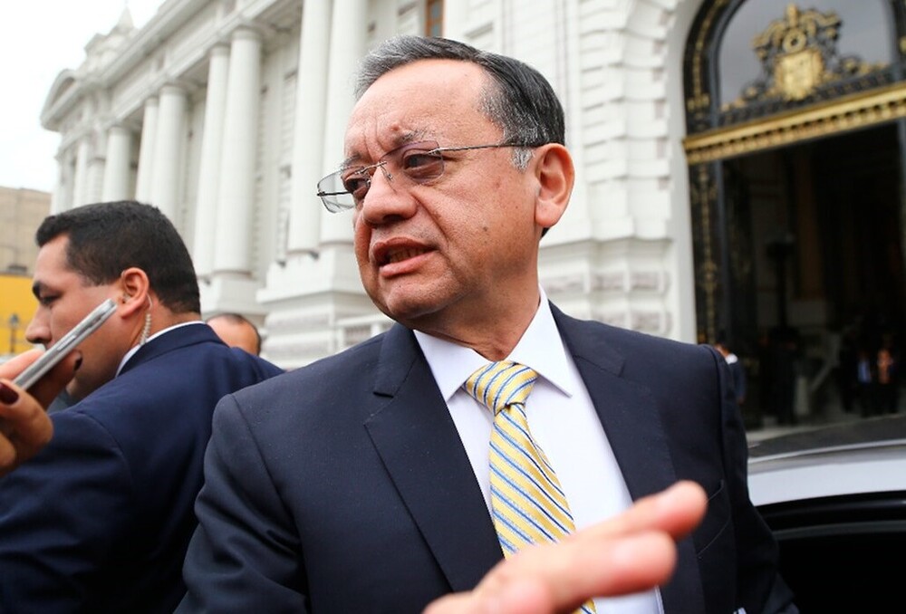 Parlamentario Edgar Alarcón 