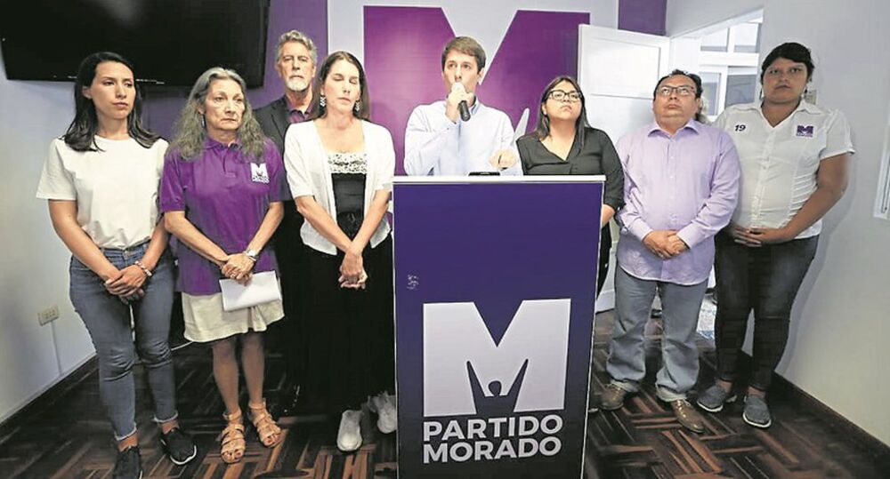 Partido Morado sobre Martín Vizcarra