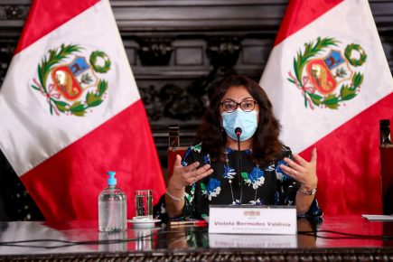 Gobierno anuncia medidas contra segunda ola de la covid-19 en Perú