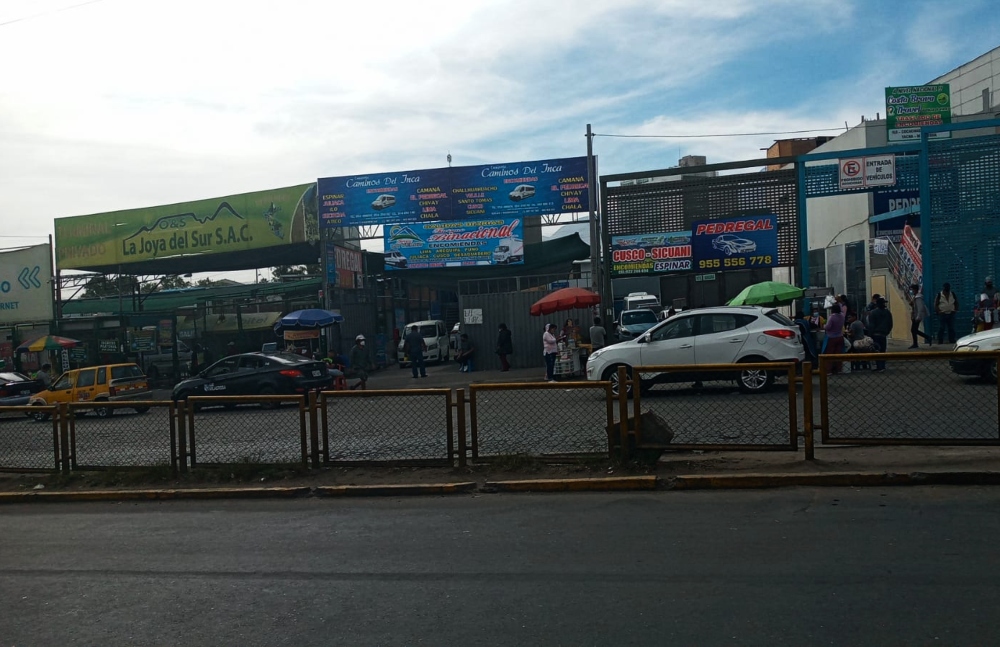 Arequipa: transportistas informales incumplen cerco sanitario por falta de control