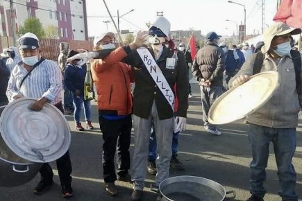 Arequipa: Construcción Civil inicia huelga indefinida por reinicio de 7 obras del GRA