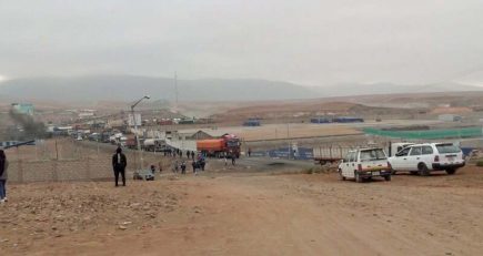 Tía María: policía desbloquea vía de ingreso a Mollendo y puerto de Matarani