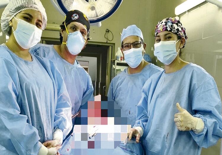 Arequipa: Goyeneche logra con éxito extracción de tumor con riñón en herradura