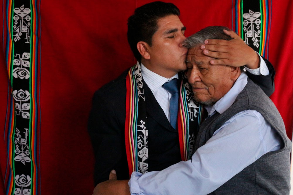 Aprobada por unanimidad tesis sustentada en quechua: “Esto va para todos los quechuahablantes” (VIDEO)