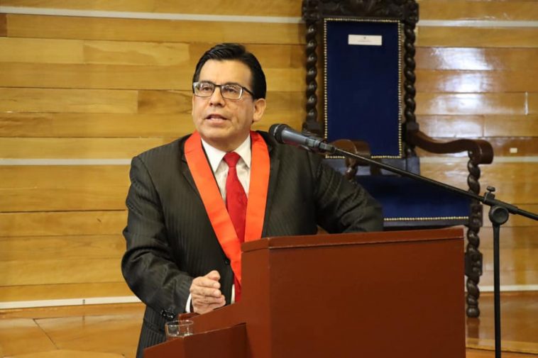 Presidente de la Corte de Arequipa anuncia atención presencial este año