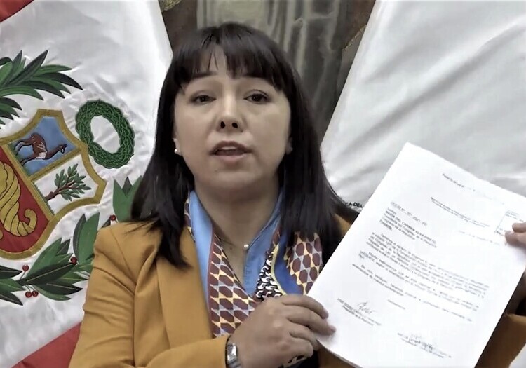 Mirtha Vásquez queda fuera de la PCM y Pedro Castillo enfrenta crisis ministerial