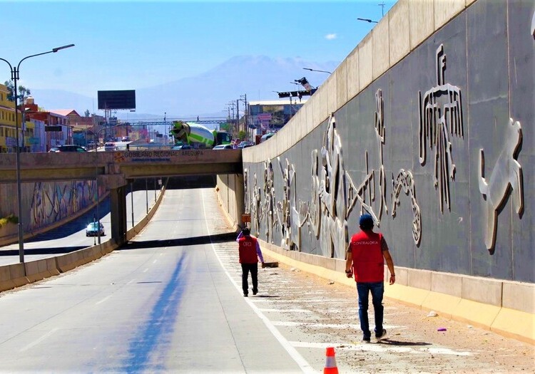 Arequipa: más de S/ 2 millones en perjuicio por murales de Elmer Cáceres Llica en variante
