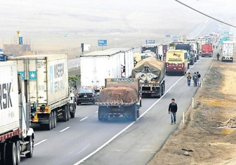 Arequipa: suspenden venta de pasajes en 3.º día de paro de transportistas