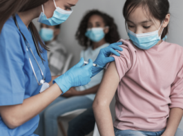 Arequipa: 30 mil vacunas Pfizer para menores a horas de vencerse