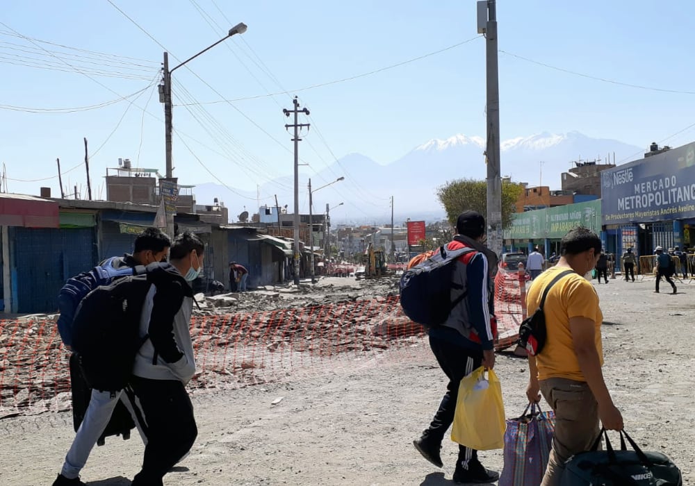 Arequipa: comerciantes cierran negocios ante inicio de obra de asfalto en el Avelino