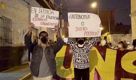 Arequipa | Estudiantes marcharon en oposición a contrarreforma universitaria
