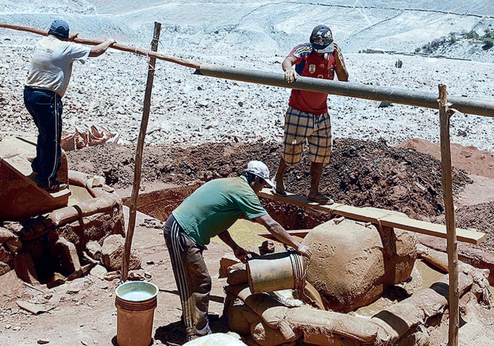 Arequipa: mineros informales invaden concesión minera en Condesuyos