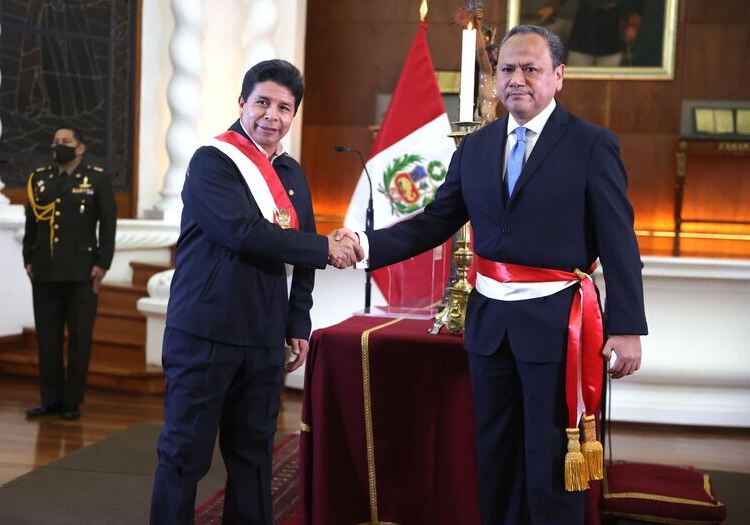Mariano González es el nuevo ministro del Interior en reemplazo de Dimitri Senmache