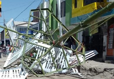 Arequipa: ayuda y oraciones para niña en coma y heridos por derrumbe de antena en el Avelino